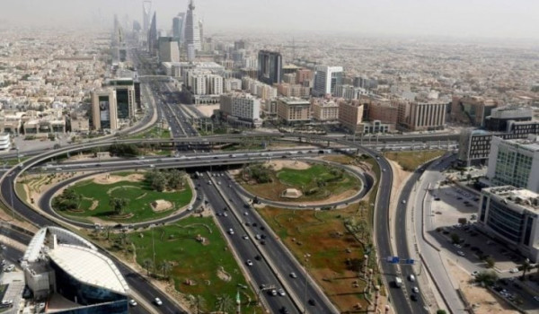 السعودية تدعو إلى “عدم التصعيد” مع ترنح ...