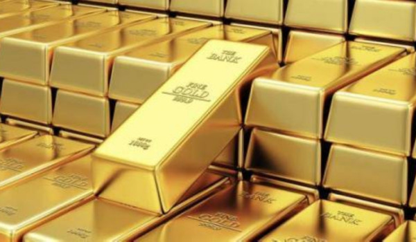 ارتفاع أسعار الذهب والنفط وسط ترقب للتطو...