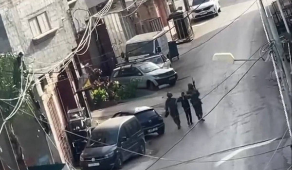قوات الاحتلال تعتقل فتى خلال اقتحام قلقي...