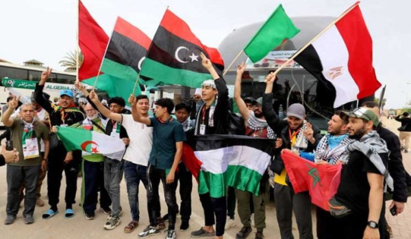ليبيا.. قافلة “الصمود” تستأنف طريقها نحو...