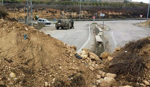 قوات الاحتلال تغلق عدة طرق في منطقة يعبد...