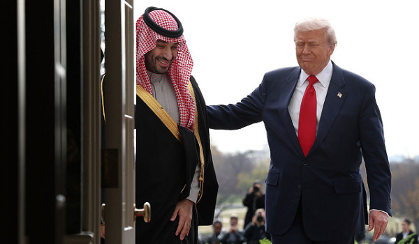 تقرير: ترامب يبلغ دولا عربية برغبته إبرا...