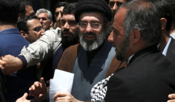 روبيو: مجتبى خامنئي يدير القرار في طهران...