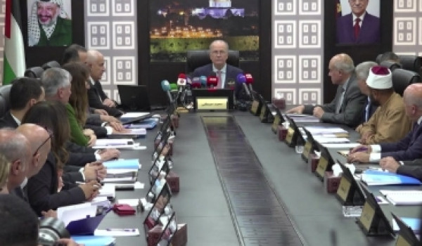 الحكومة الفلسطينية تطالب برجم خروقات غزة...