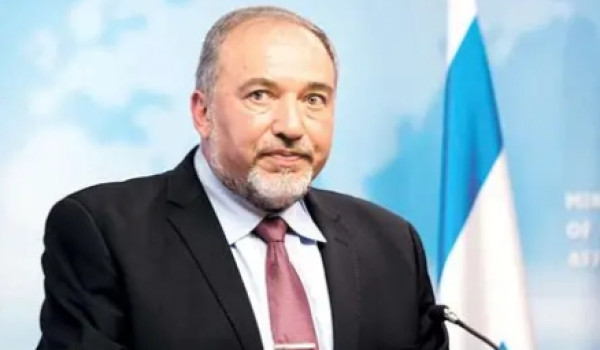 ليبرمان يدعو لإنشاء ذراع صاروخية ضخمة دا...