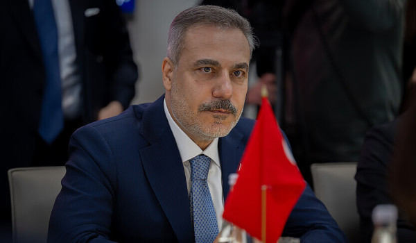 فيدان يشارك في اجتماع رباعي بالقاهرة...