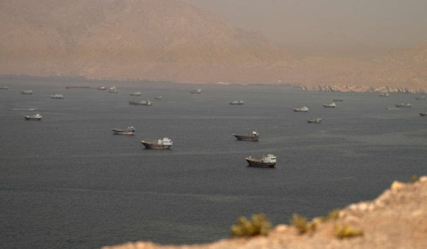 عُمان: قررنا إتاحة خيار استخدام ممر مؤقت...