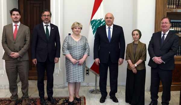 عون: المفاوضات في واشنطن مستمرة ومنفصلة ...