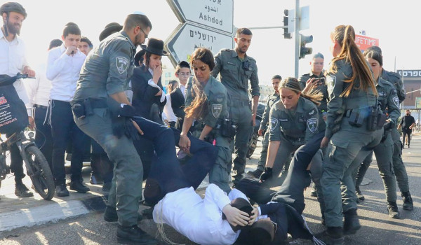 إغلاق طرق رئيسية في إسرائيل بسبب احتجاجا...