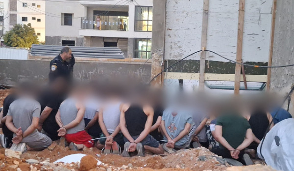 اعتقال 43 عاملا من الضفة الغربية داخل مو...