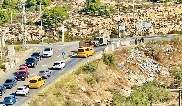 الاحتلال يغلق حاجزي عطارة والنبي صالح شم...