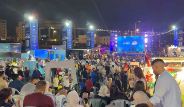 بين الحرب والحياة... كيف يعيش الفلسطينيو...