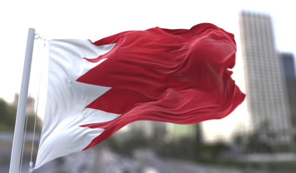 البحرين تعلن التصدي لهجمات إيرانية...