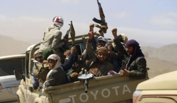 عبد الملك الحوثي يهدد باستهداف منشآت سعو...