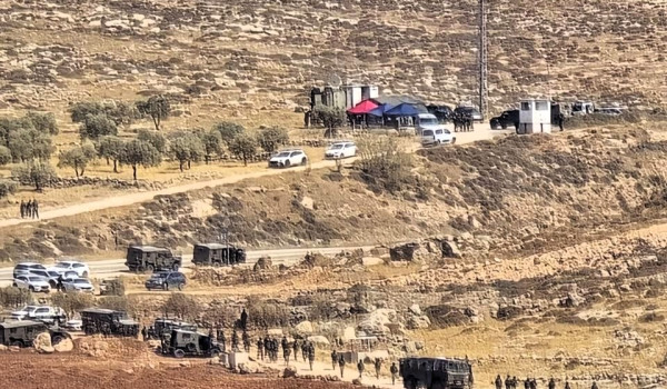 الاحتلال يحقق ميدانيا مع العشرات في المغ...