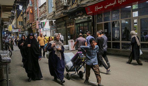 تقرير: واشنطن وتل أبيب تستعدان لضرب منشآ...