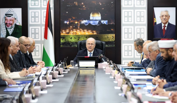 مصطفى في افتتاح جلسة مجلس الوزراء: ما يت...