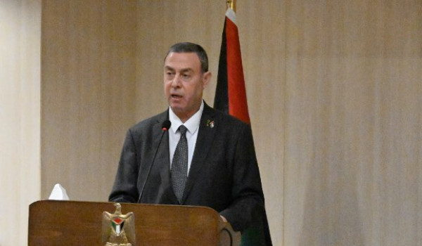 وفاة سفير فلسطين لدى مصر دياب اللوح...