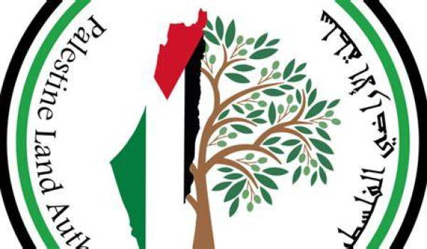 سلطة الأراضي تستنكر اعتداء قوات الاحتلال...