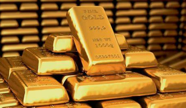 أسعار الذهب تُسجل قرب 4.604 دولاراً للأو...