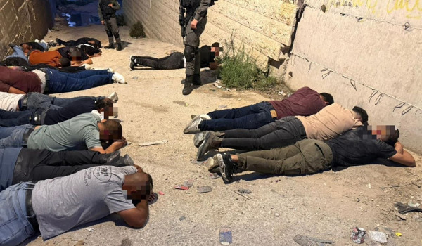 الشرطة الإسرائيلية تلاحق عمالًا فلسطينيي...