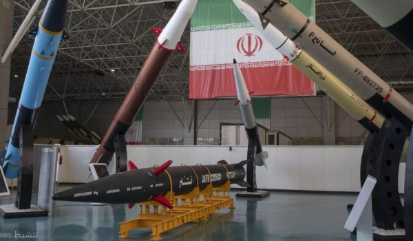 إيران تعلن استهداف قواعد أميركية في الإم...