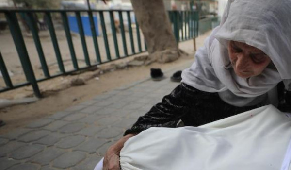 4  شهداء إثر قصف منزل في بيت لاهيا وقصف ...