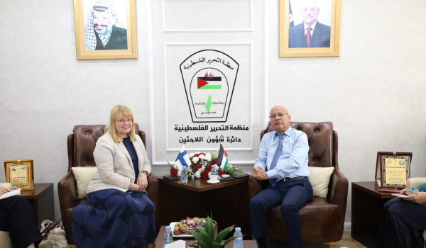 خلال لقائه رئيسة بعثة فنلندا لدى فلسطين:...