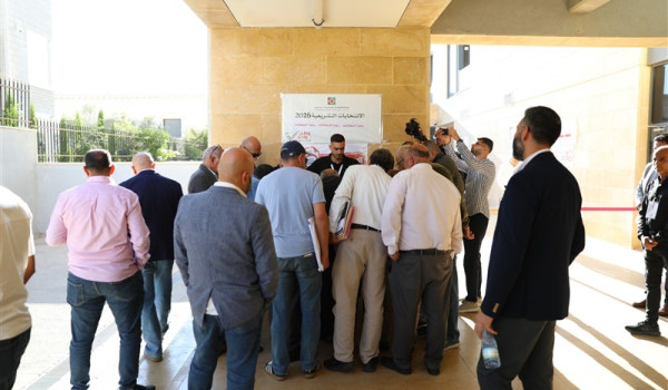 لجنة الانتخابات المركزية  : فتح باب التر...