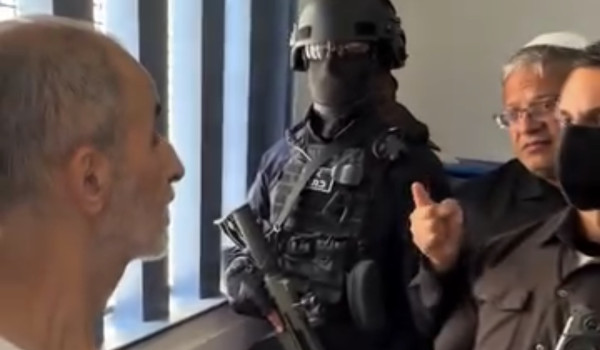 بن غفير لأسير أمني: 