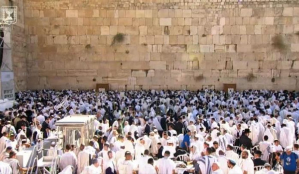 محافظة القدس تحذر من استغلال الأعياد الي...