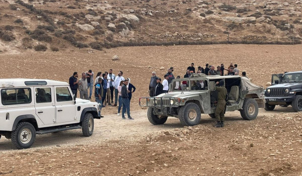 الاحتلال يقتحم بلدة السموع ومدينة الخليل...
