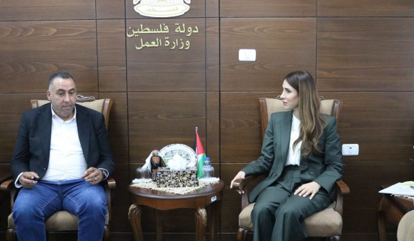 وزيرة العمل تلتقي نقابة أصحاب شركات ومصا...