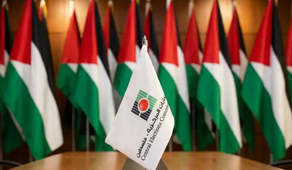 اللجنة التنفيذية لمنظمة التحرير توافق عل...