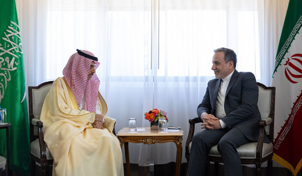 إيران تعرض الوساطة بين السعودية والحوثيي...