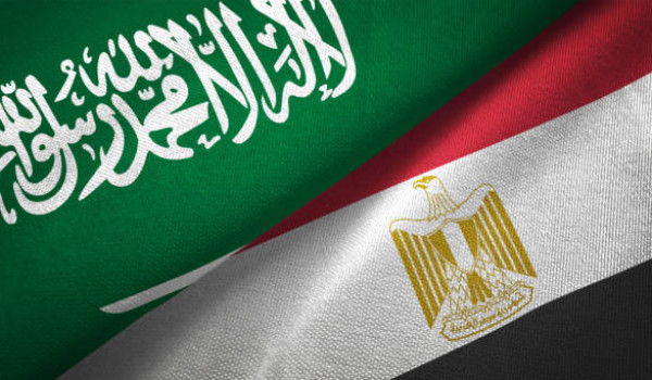 مصر تتحرك بكل إمكاناتهـا للدفاع عن أمن ا...