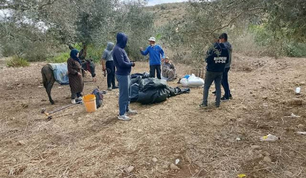 قوات الاحتلال تعتقل 4 مواطنين بينهم طفلا...