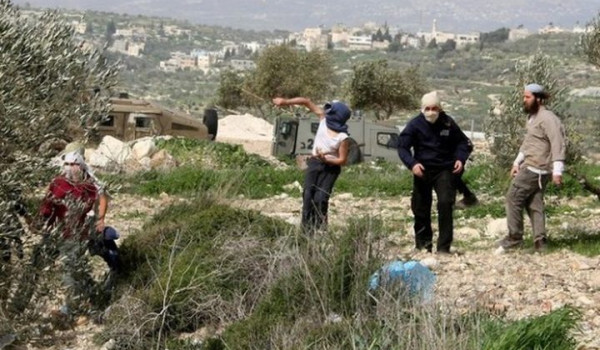 إصابة طفلين بحروق واختناق في هجوم للمستع...