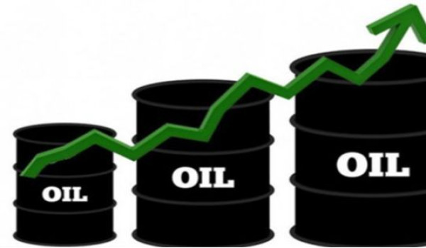 النفط يرتفع 2% ويسجل أعلى مستوى منذ نيسا...