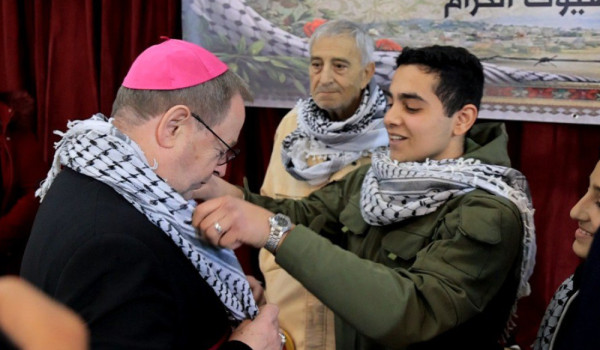 German Bishops’ Leader Visits Dheisheh R...