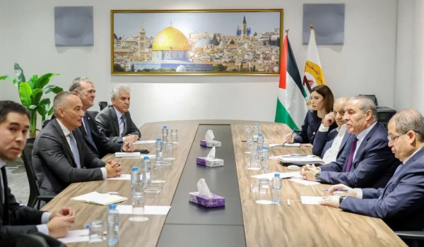 Palestinian officials push Gaza ceasefir...