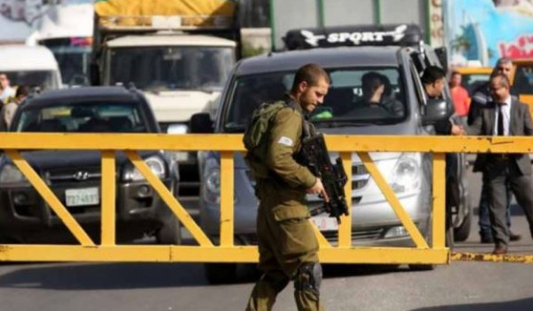 Israeli forces continue tightening milit...