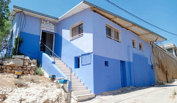 Settlers demolish school, leaving Palest...