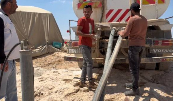 Water tankers brave risks to supply drou...