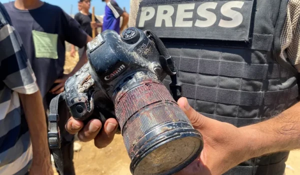 Violations surge against Palestinian jou...